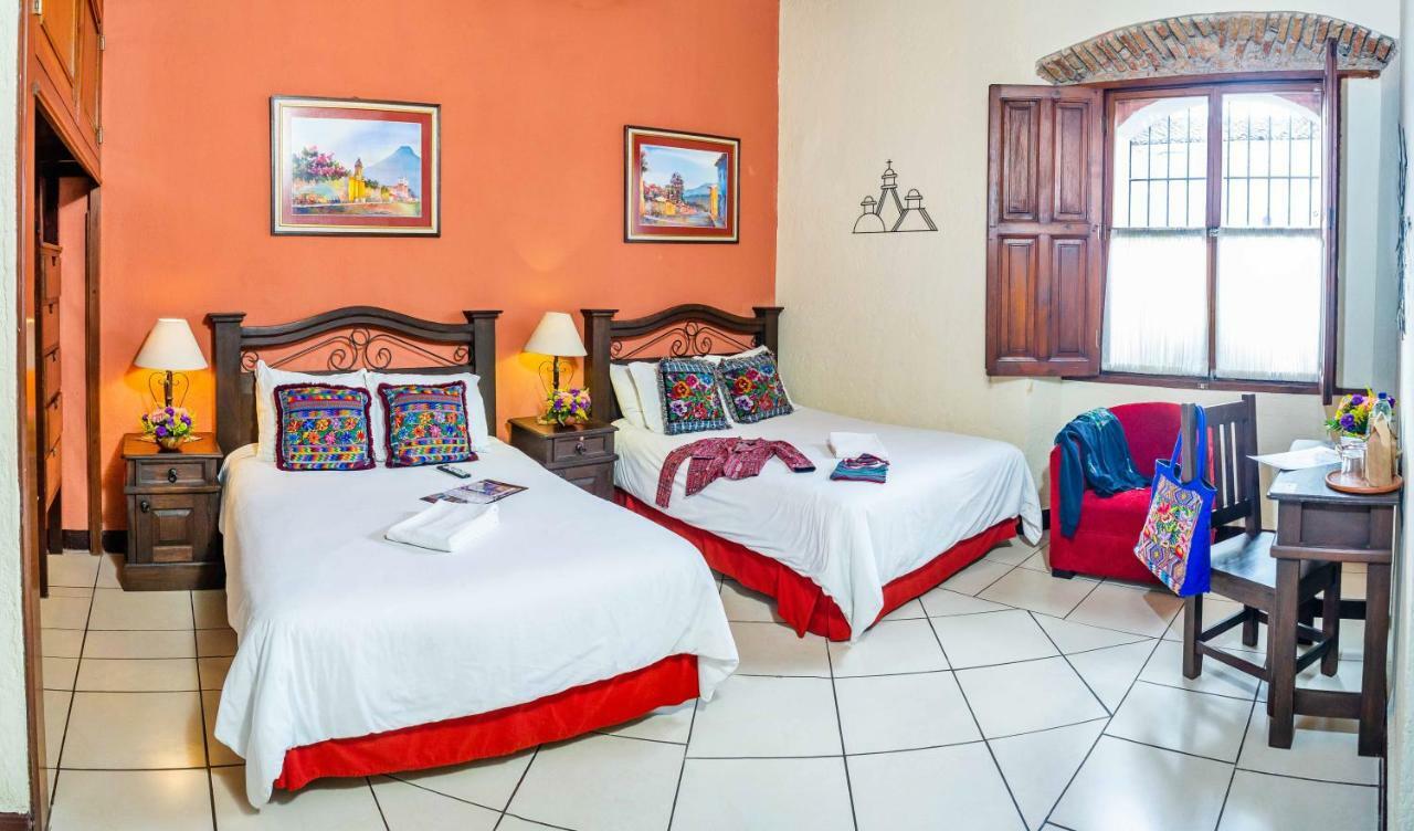 Hotel Casa Del Parque By Ahs Антигуа-Гватемала Экстерьер фото